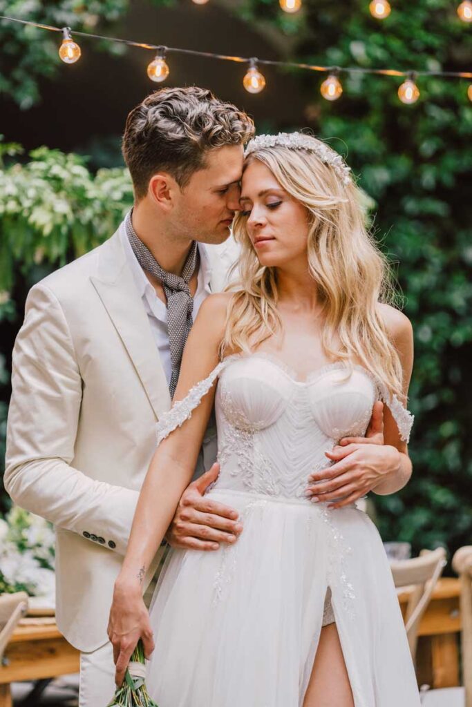 Hochzeitsfotograf für Hochzeitsfotos Wien Umgebung, Mödling, Brunn am Gebirge, Wien spezialisiert auf natürliche Fotografie von Schwangeren, Neugeborenen und Familien