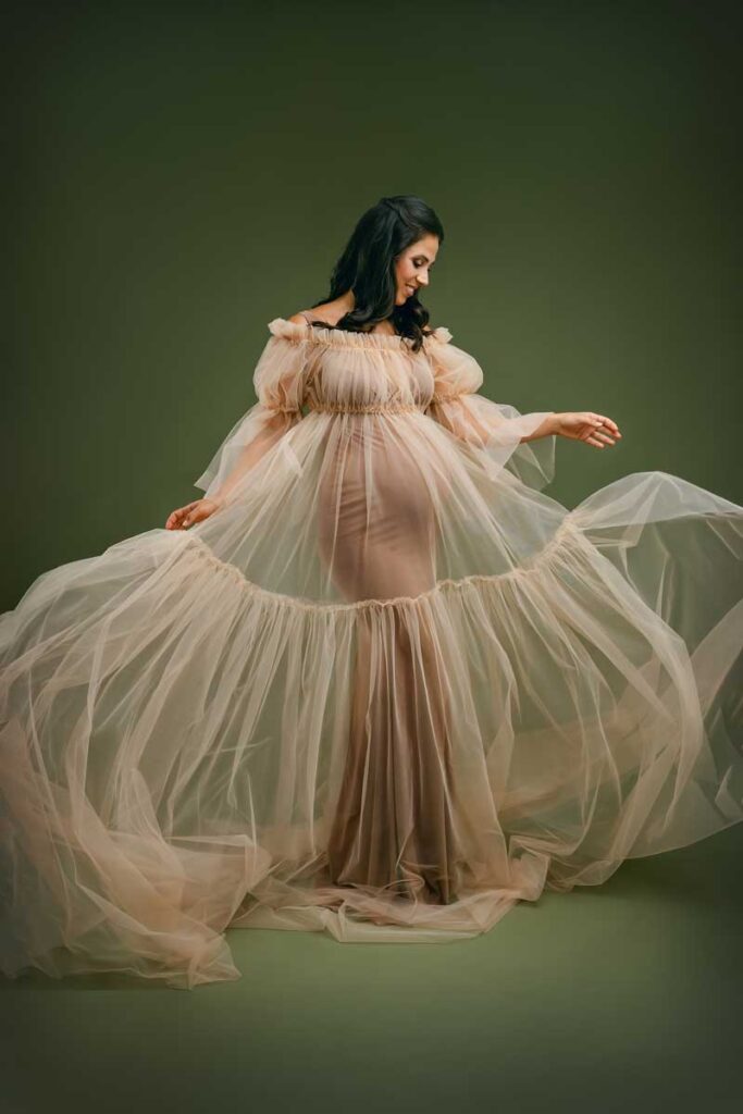 exclusive maternity photoshooting in Vienna